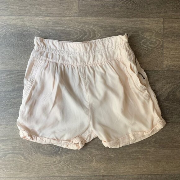 Aritzia Wilfred Women's Shorts Crepe Paperbag Ruched Elastic Waist Pale pink 2 - Picture 4 of 16